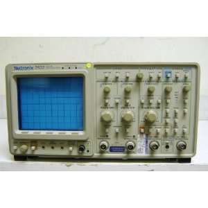 Tektronix 2432 digital oscilloscope  Industrial 