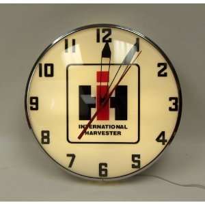  International IH Yoder Lighted Clock 