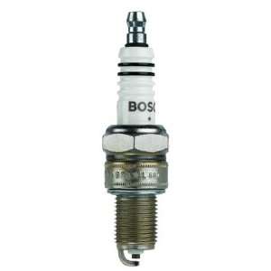  Bosch (7996) WR7AC Super Plus Spark Plug, Pack of 1 
