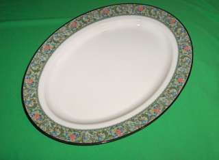 Up for sale is a beautiful vintage 45 piece set made by Noritake china 