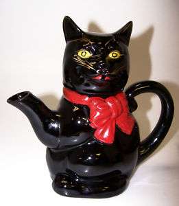 BLACK HALLOWEEN YELLOW EYE CAT TEAPOT BY WALES 8  