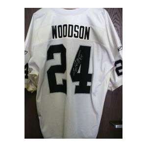  Charles Woodson Autographed Jersey   Autographed NFL 