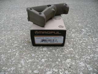 Magpul AFG2, Angled Fore Grip, Dark Earth, MAG414 FDE 873750003436 