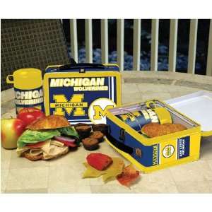   Memory Company NCAA Tin Lunch Box w/Thermos