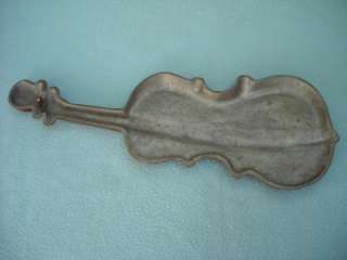 Violin Mandolin Metal Wall Hangings Vintage Retro Decor  