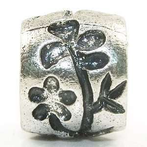    Pandora style shiny and antique with flower design