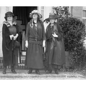  1923 Photograph of Mrs. Jos. Hoyle Pearson, Mrs. F.P 