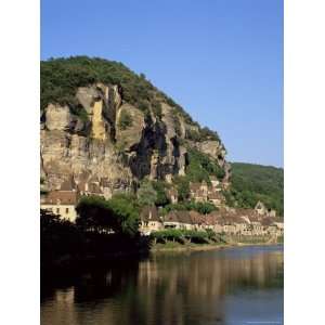  La Roque Gageac, the Dordogne, Aquitaine, France Stretched 