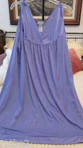 VANITY FAIR NYLON NIGHTGOWNS IN SIZES DISCONTINUED SALE  