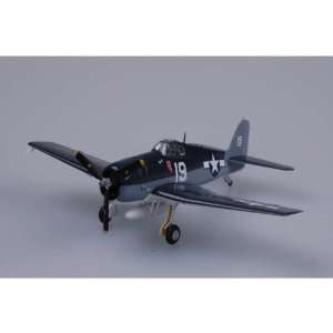  Easymodel F6F 3 VF 6 Uss Intrepid 1944 1/72 Toys & Games