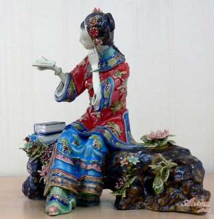 Ceramic / Porcelain Figurine Ancient Chinese Woman Child