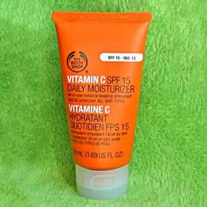  Body Shop Vitamin C Daily Moisturizer SPF 15 Beauty