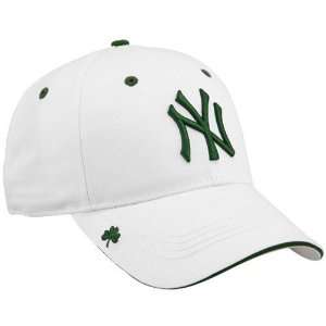    New York Yankees White Hooley Adjustable Hat
