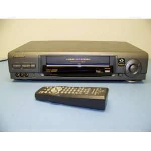  Panasonic PV VS4820 S VHS VCR WITH Remote Electronics