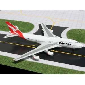  Gemini Jets Qantas B747 400 Model Airplane Everything 