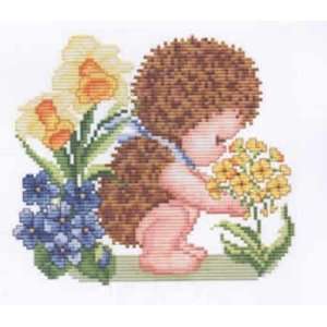  Hedgehog Baby (cross stitch) Arts, Crafts & Sewing
