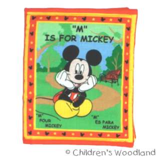 Read along with Mickey in English, Spanish, and French 