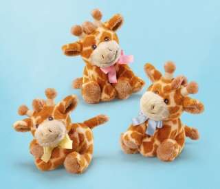 Russ Berrie Plush 5 TREETOP GIRAFFE RATTLE With Assorted Color Bows 