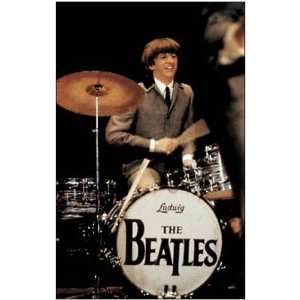  Ringo Starr The Beatles (Drumming) Music Postcard