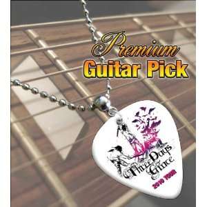  Three Days Grace 2010 Tour Premium Guitar Pick Necklace 