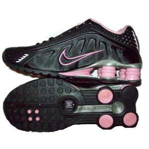  Womens Nike Shox R4 Sneakers Black Pink Size 7 Brand New 