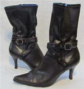 These are great boots in nice gently used condition. I have included 