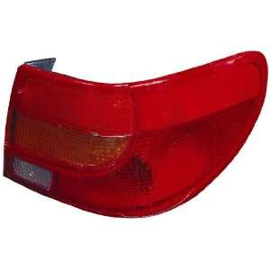   Saturn S Series Passenger Side Replacement Taillight Unit without Bulb