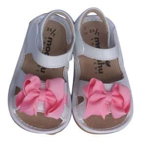  Mooshu Trainers Ready Set Bow White Patent Sandals Size 3 