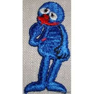 Sesame Street GROVER 2 1/4 Figure Embroidered PATCH 
