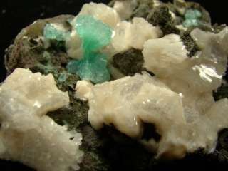 Zeolite Crystal Specimen Green Apophyllite, Heulandite & Stilbite 