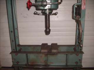 DAKE 50 Ton H Frame Hydraulic Press w/ Adjustable Head  