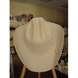   LADIES COWBOY HAT 6% BEAVER SIZE 6 7/8 IN BOX 