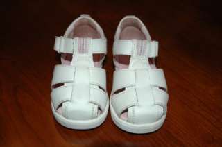 GUC Stride Rite First Mate White Sandals Size 6W  