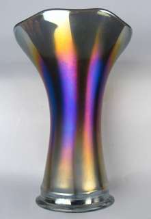   GLASS of this gorgeous vase really produces wonderful iridescence