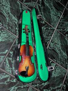 Lark Violin & Case  