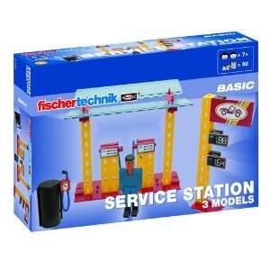  Basic, Service Station Toys & Games