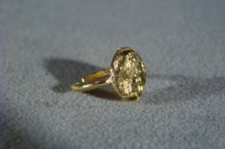WOW CLASSIC GOLD TONE FANCY GREEK COIN BOLD RING 4.5  
