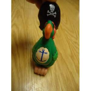  Mr Potato Head DISNEY Pirates Green Parrot wearing Pirate 