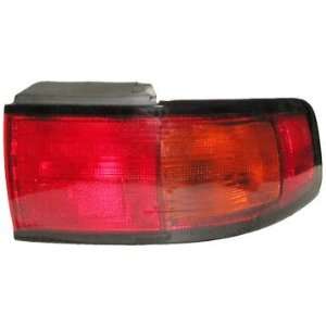  95 96 Toyota Camry Tail Light Lamp Assy RIGHT Automotive