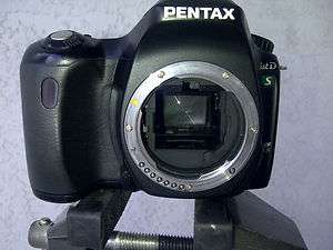 Pentax IST Ds SLR Digital Camera  