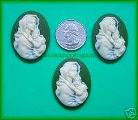 NEW 40 x 30mm GREEN/IVORY color MOTHER & BABY CAMEOS  