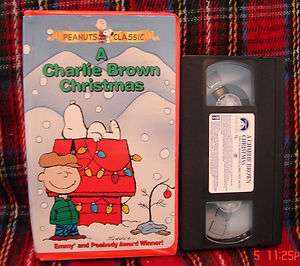   Brown Christmas Beloved Classic Peanuts Original Special Vhs Clamshell