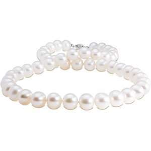   Pearl Necklace 9 10mm with a 14kt white gold clasp Amoro Jewelry