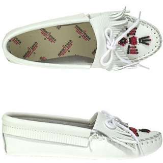 Womens Minnetonka Moccasin Thunderbird SoftSole White Smooth Shoes 