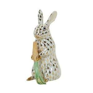  Herend Guild Society Bunny With Carrot Gold Fishnet