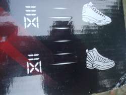  Nike Air Jordan 12 Retro Size Sz 10.5 White Black Taxi Collezione XII