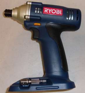 Ryobi P231 18V 1/4 Cordless Drill / Impact Driver Kit  