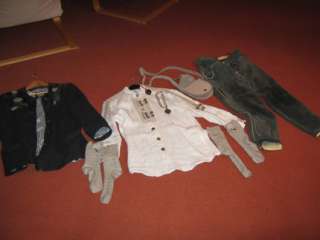 Trachtenkombi, Lederhose, Bluse, Janker, Kette, Tasche ,Socken in 