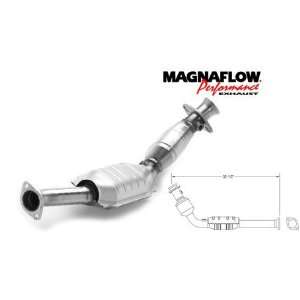 MagnaFlow Direct Fit Catalytic Converters   95 00 Ford Crown Victoria 