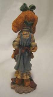BOYDS BEARS Folkstone Betty Biscuit 2870 figurine  